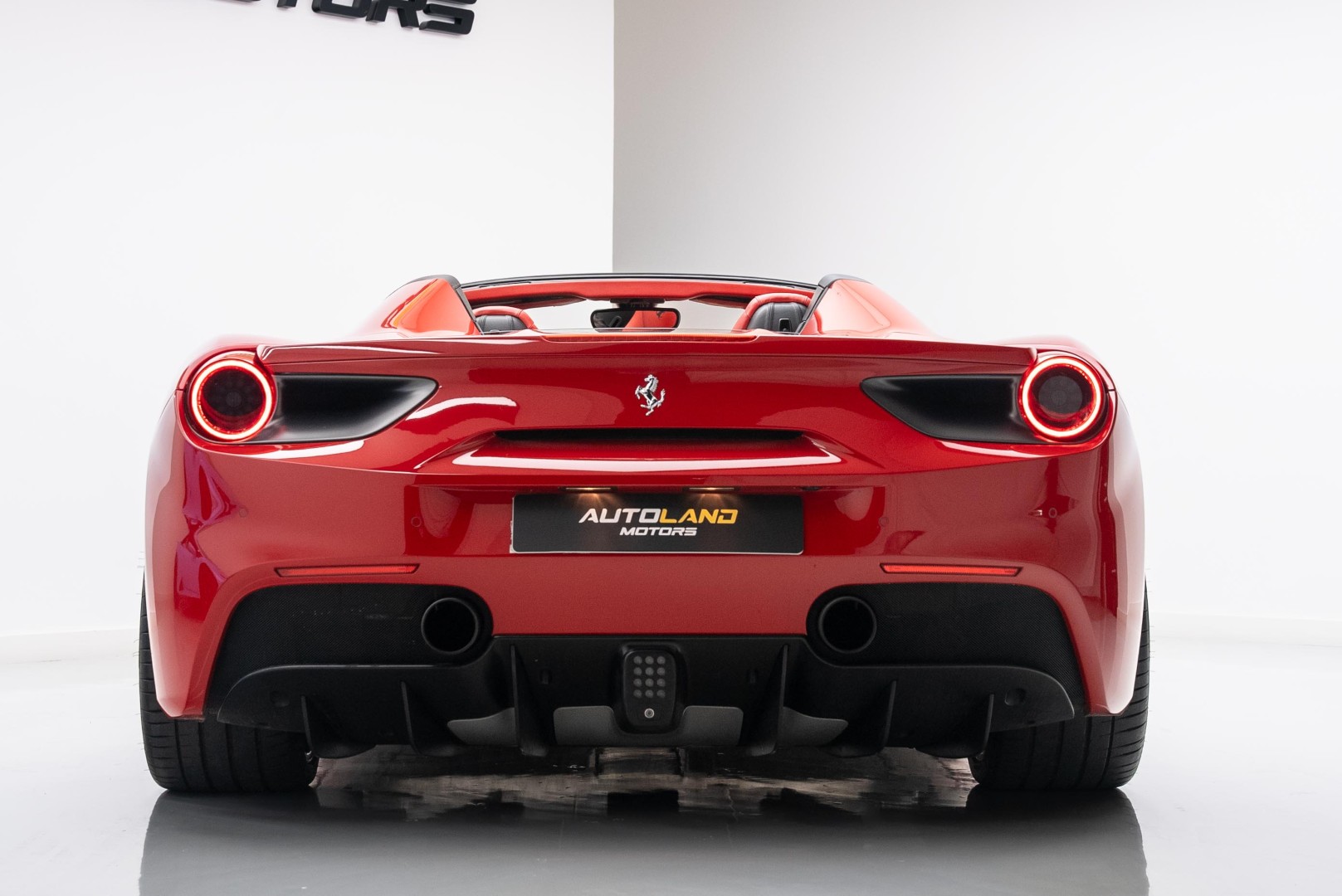 2017 FERRARI 488 SPIDER | GCC | EXCELLENT CONDITION | MAIN DEALER SERVICE
